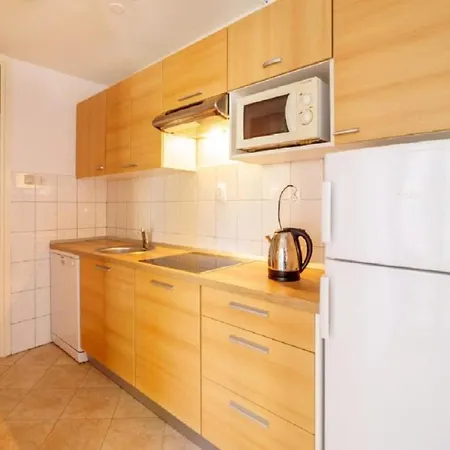 Lumbarda Resort Apartments