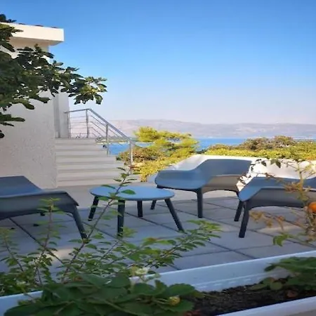 Lumbarda Resort Apartments 룸바르다