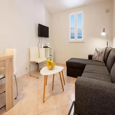 Lumbarda Resort Apartments * 룸바르다