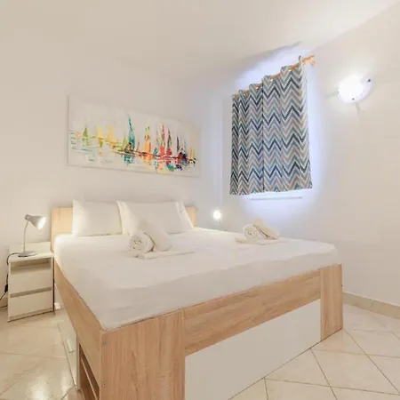 Lumbarda Resort Apartments 아파트 룸바르다