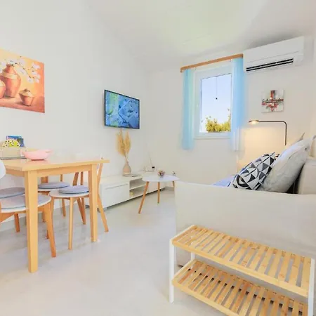 아파트 Lumbarda Resort Apartments *